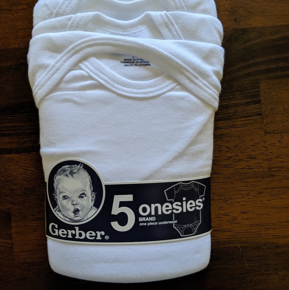 NWT 5-Pack Gerber Short-Sleeve Onesies